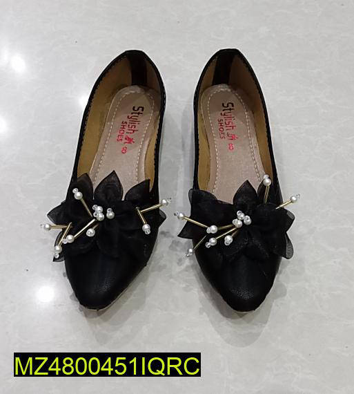 Stylish Flower Pumps