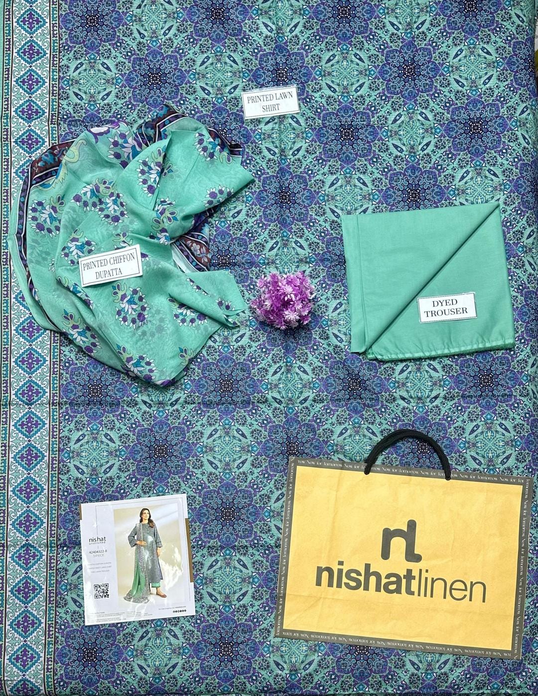 3 Pcs Women's Unstitched Printed Suit