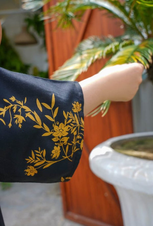 2-teiliges Kleid mit Narzissen-Print | Hemd und Hose für Mädchen und Damen