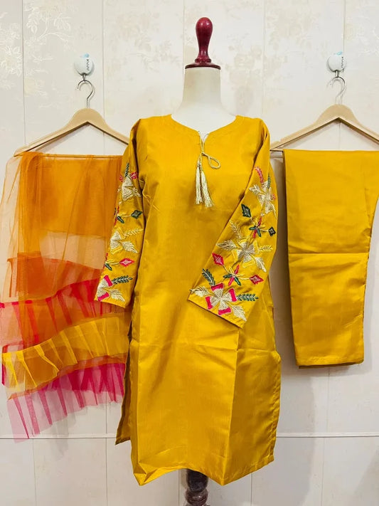 Kurti mit bestickten Ärmeln, Rüschen-Dupatta und Hose (dreiteiliger Anzug), bestickte Kleider für Damen